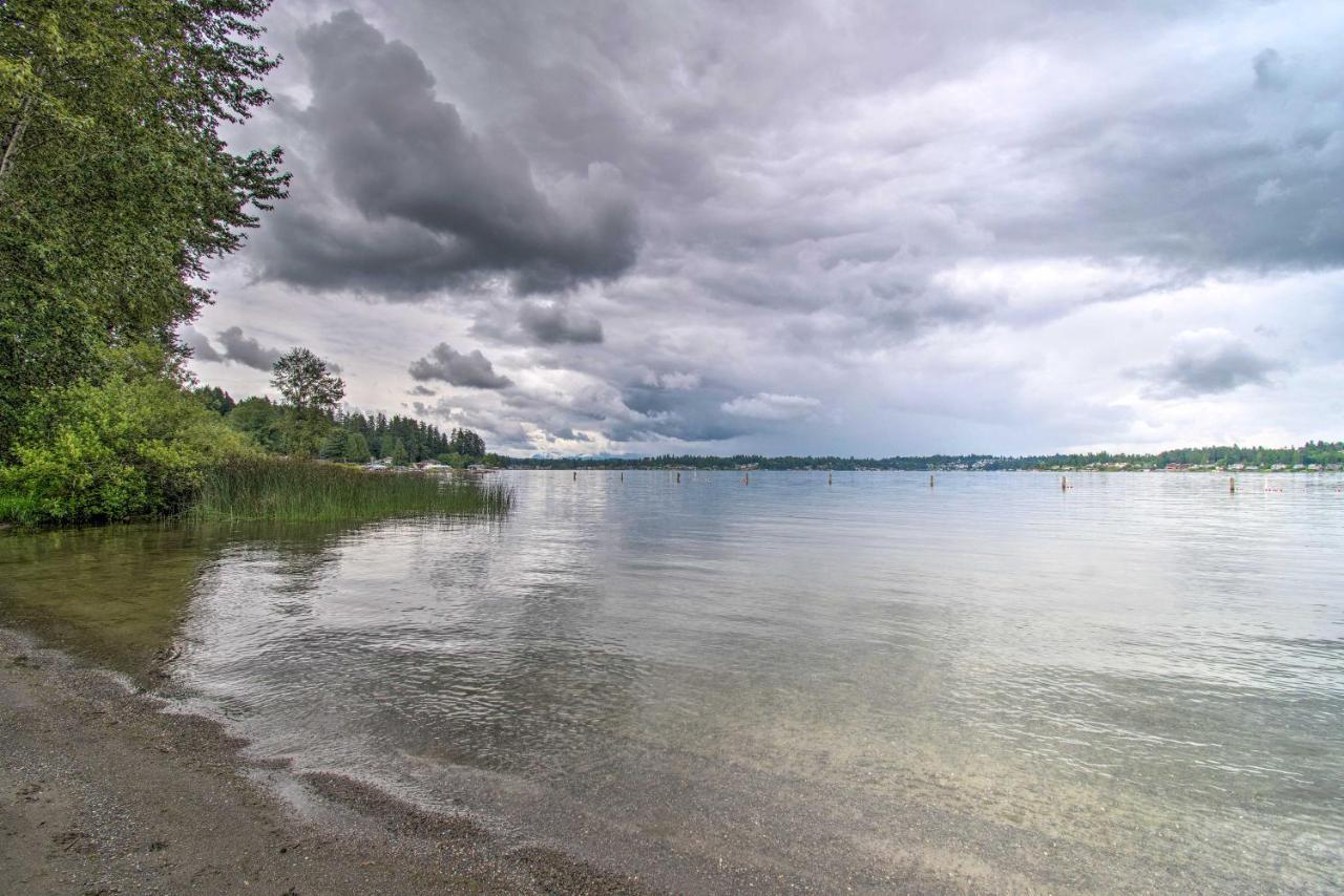 Charming Updated Retreat Walk To Lake Stevens! Extérieur photo