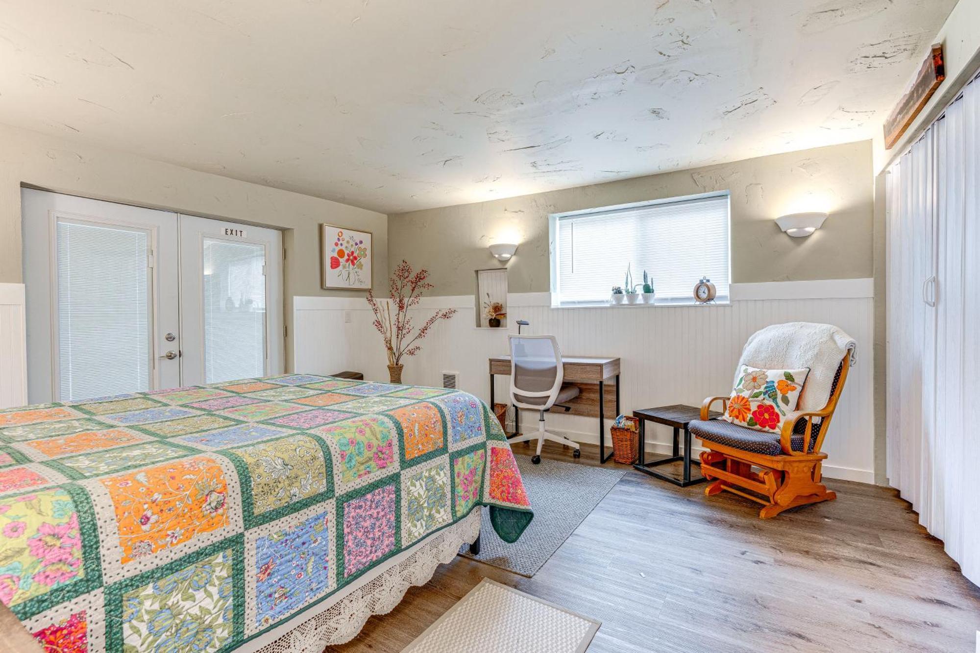 Charming Updated Retreat Walk To Lake Stevens! Extérieur photo